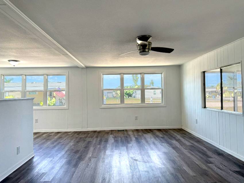 27 Harvest St a Bradenton, FL Mobile or Manufactured Home for Sale